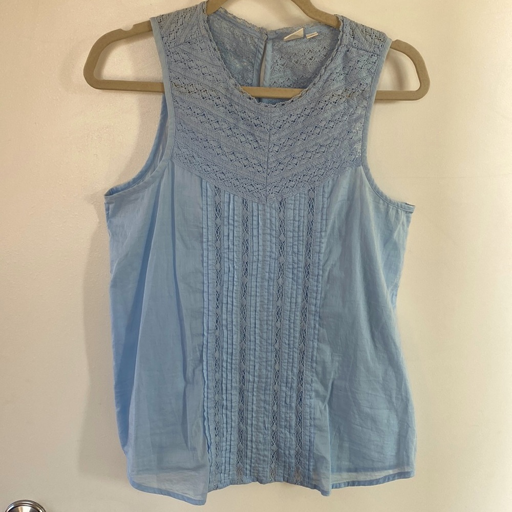 Gap factory blue lace tank